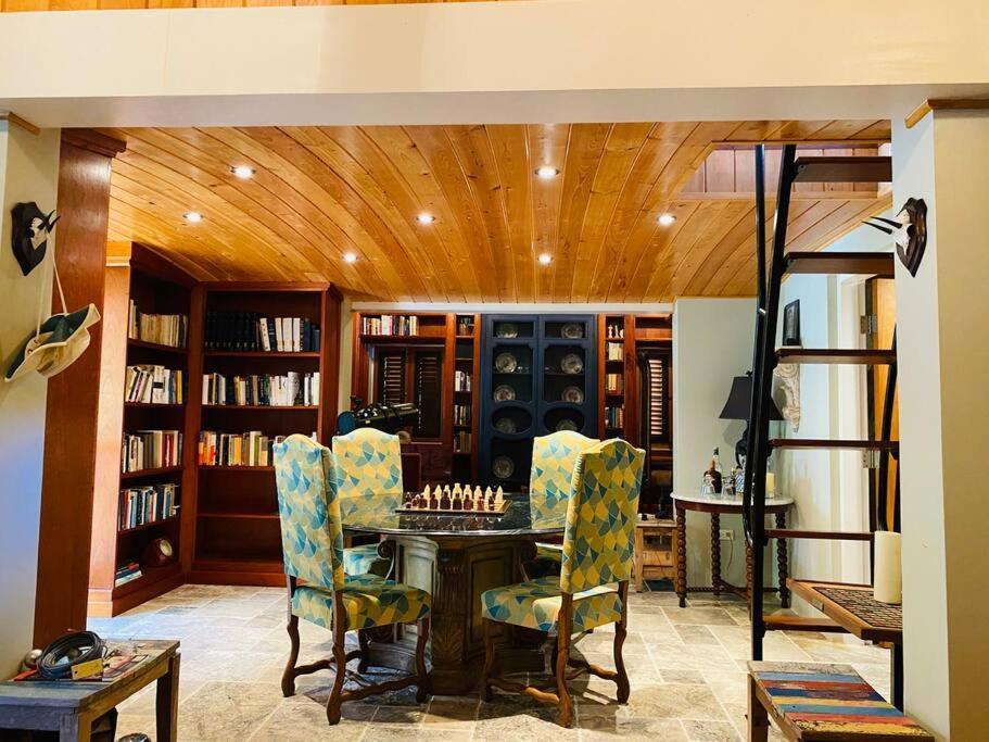 Luxury 7Br Waterfront Villa With Views Of Marina Cay And Scrub Island East End Exterior foto